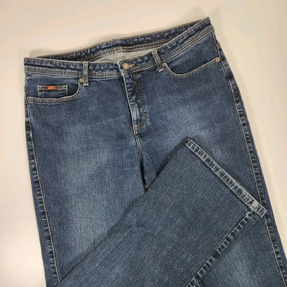 Lee Jeans Womens Size 16 M Relaxed Fit Bootcut Mid Rise Sturdy Denim Dark Wash‎